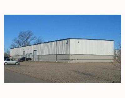 720 W Industrial