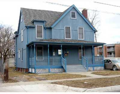 718 Lowell 718 Lowell